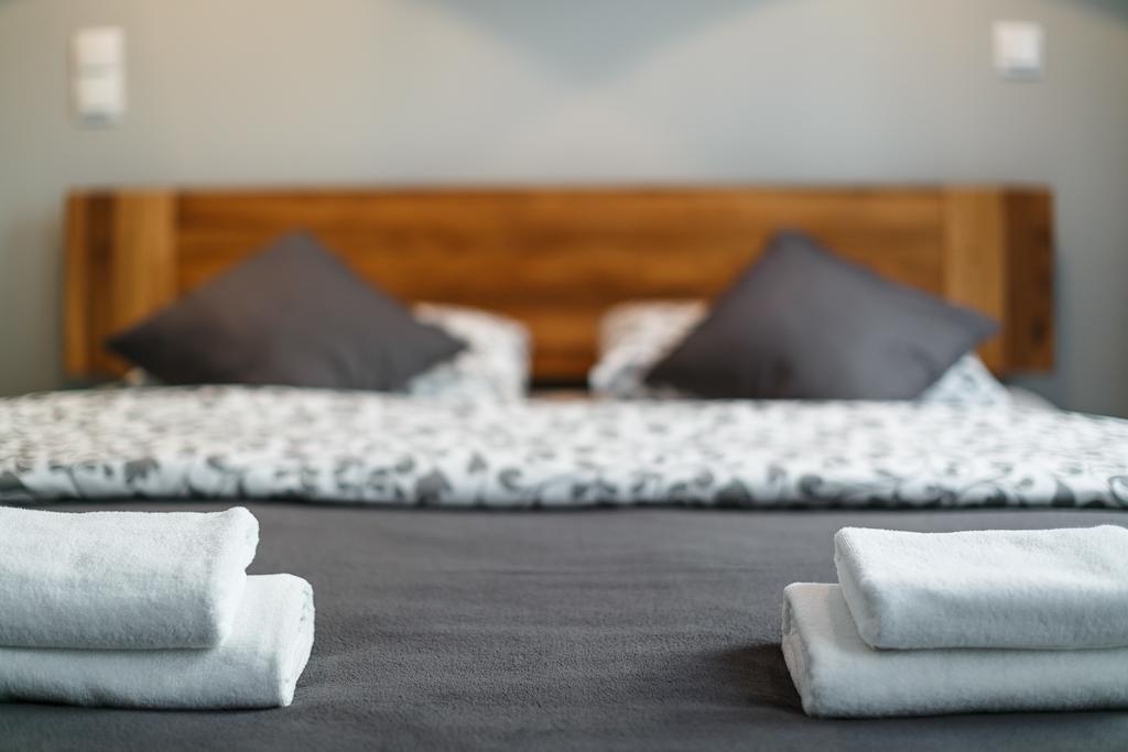 Apartament Em Klimatyzacja&Parking Rzeszów Exteriör bild