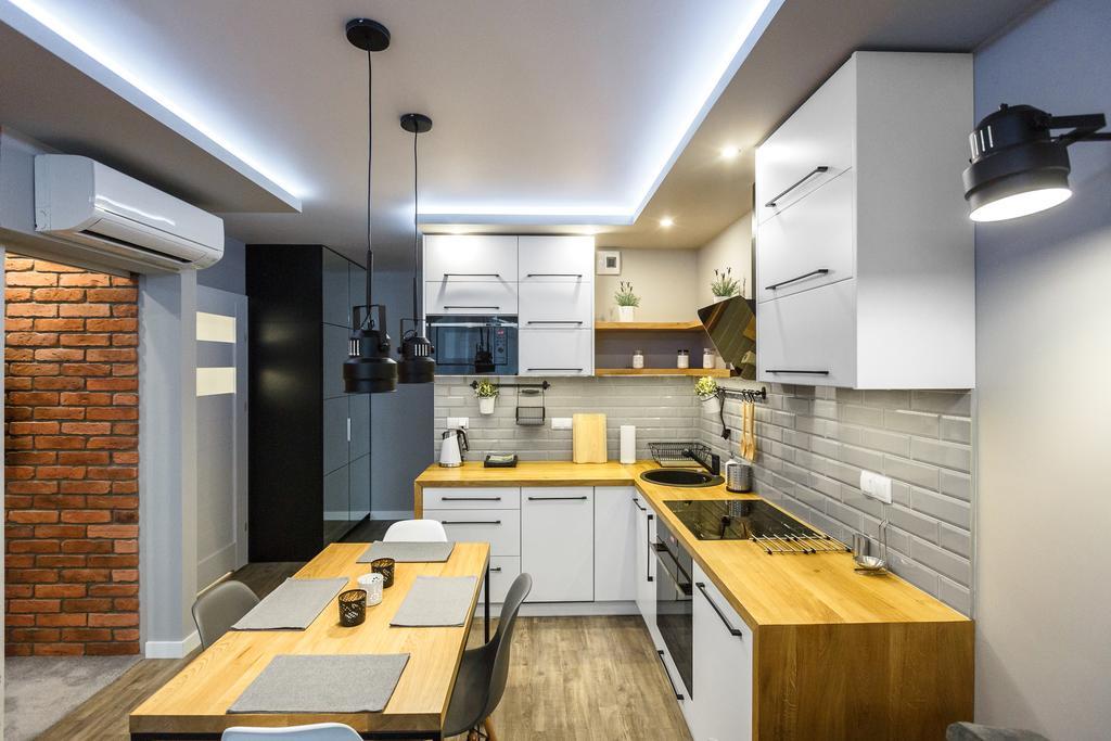Apartament Em Klimatyzacja&Parking Rzeszów Exteriör bild