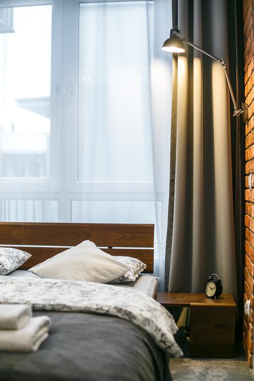 Apartament Em Klimatyzacja&Parking Rzeszów Exteriör bild