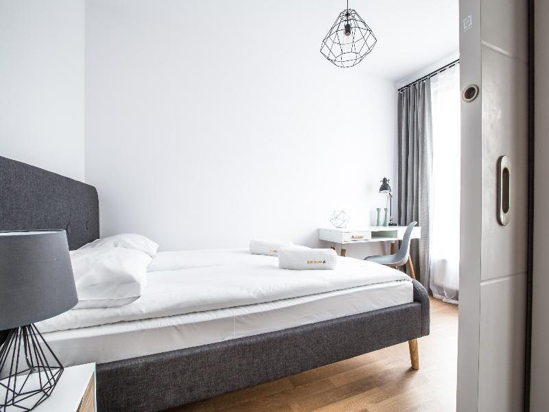 Apartament Em Klimatyzacja&Parking Rzeszów Exteriör bild